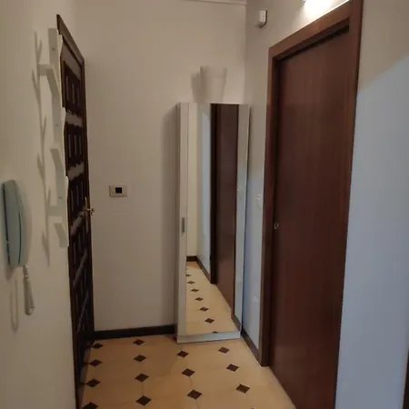 Дом отдыха Piso Familiar En El Centro Cerca De La Playa